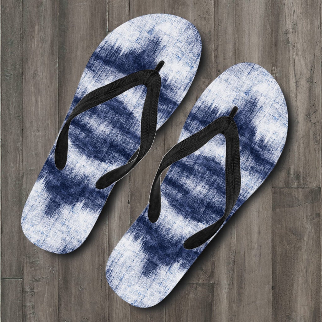 Slippers & Flip Flops